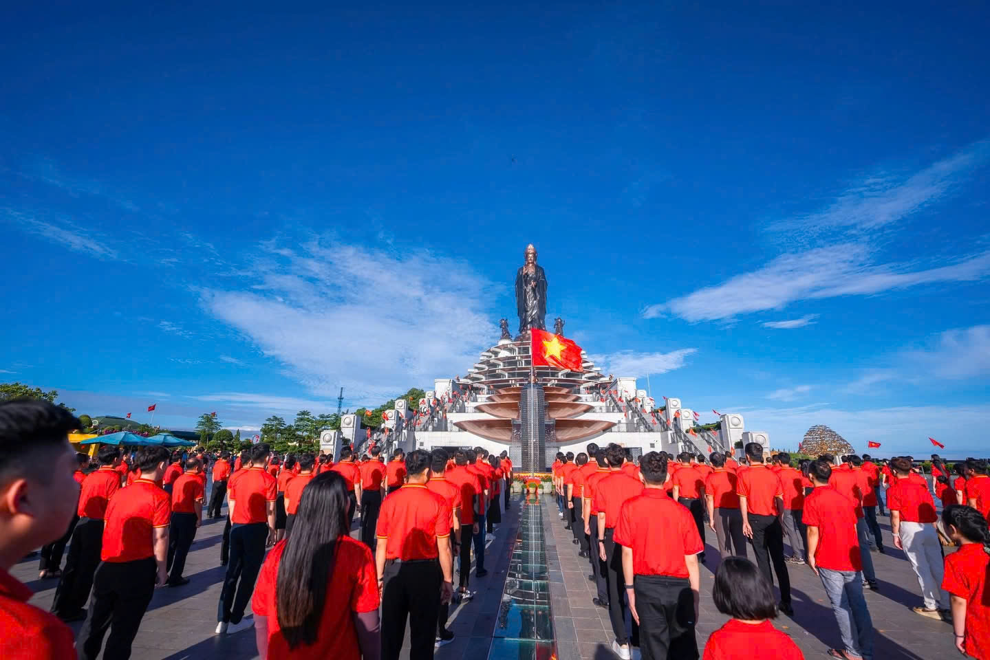 Thiêng liêng nghi thức cờ trên đỉnh Núi Bà Đen - Kỷ niệm 80 năm Quốc Khánh 2/9
 - 2